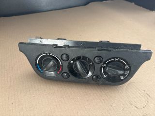 bontott SUZUKI SWIFT III Fűtéskapcsoló (manuális klímás)