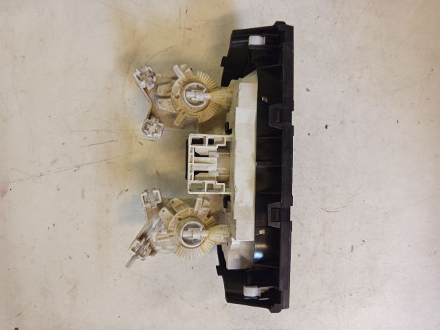 bontott SUZUKI SWIFT III Fűtéskapcsoló (manuális klímás)