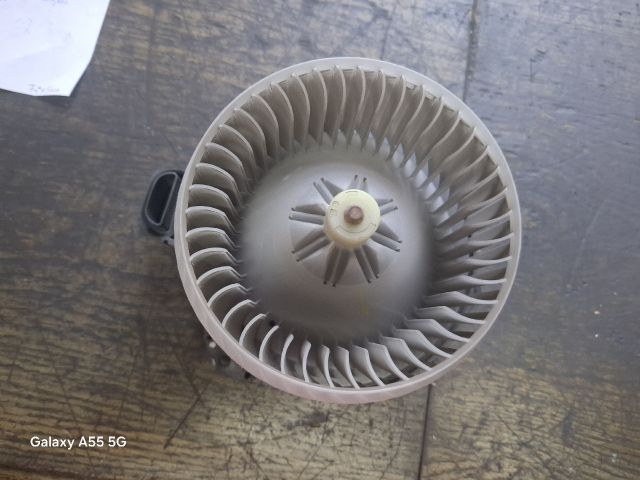 bontott SUZUKI SWIFT III Fűtőmotor (Klímás)