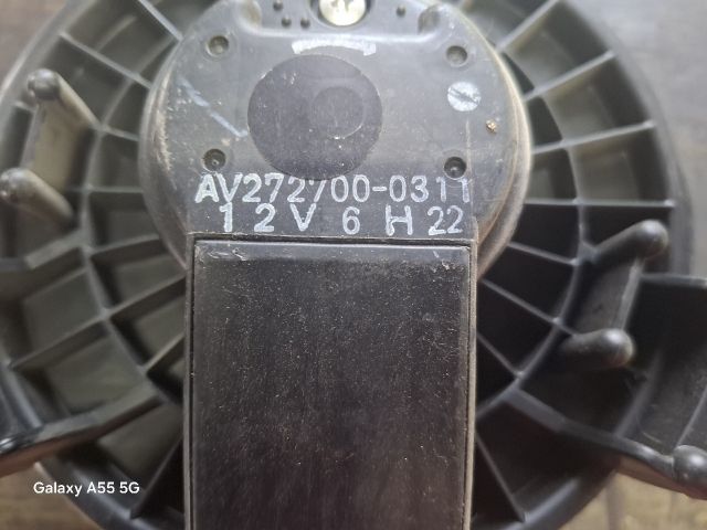 bontott SUZUKI SWIFT III Fűtőmotor (Klímás)