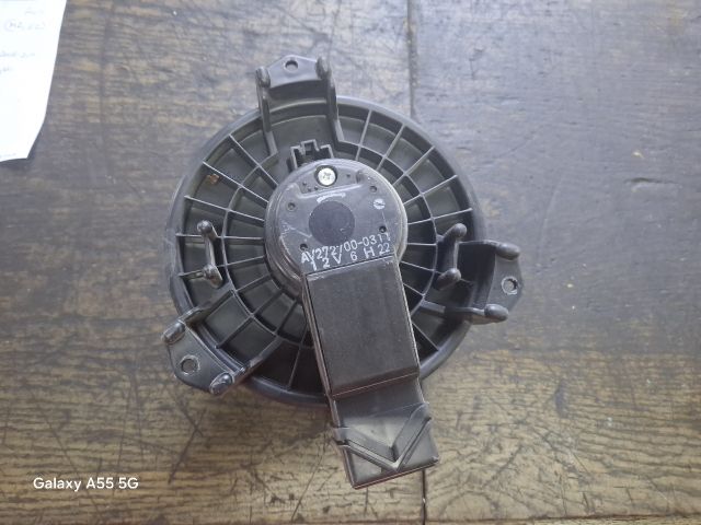 bontott SUZUKI SWIFT III Fűtőmotor (Klímás)