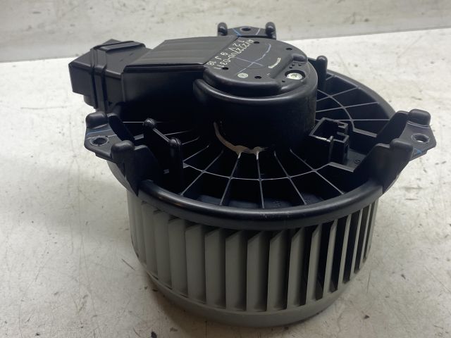 bontott SUZUKI SWIFT III Fűtőmotor (Klímás)