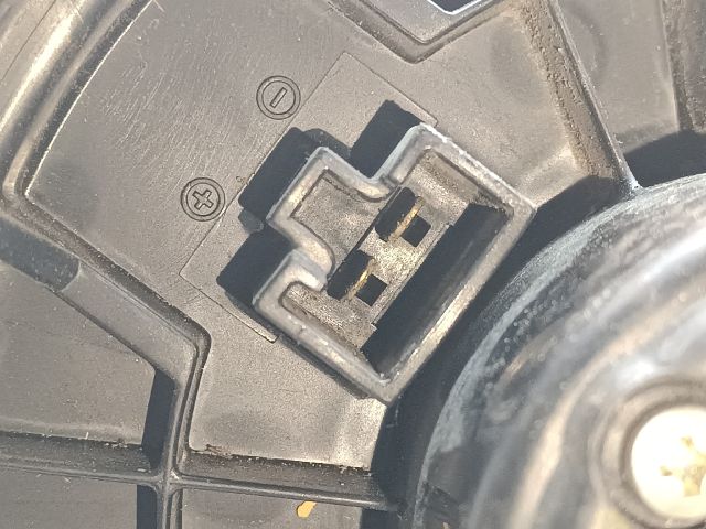 bontott SUZUKI SWIFT III Fűtőmotor (Nem klímás)