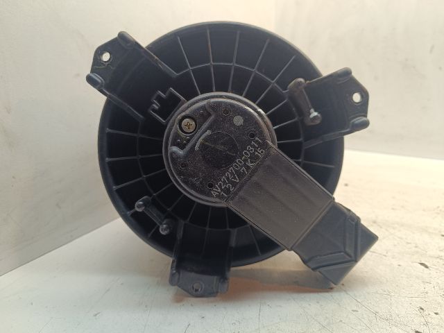 bontott SUZUKI SWIFT III Fűtőmotor (Nem klímás)