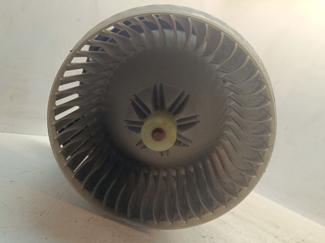 bontott SUZUKI SWIFT III Fűtőmotor (Nem klímás)