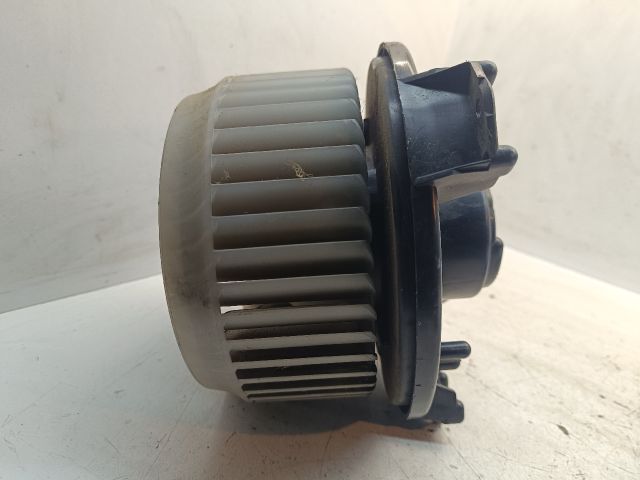 bontott SUZUKI SWIFT III Fűtőmotor (Nem klímás)