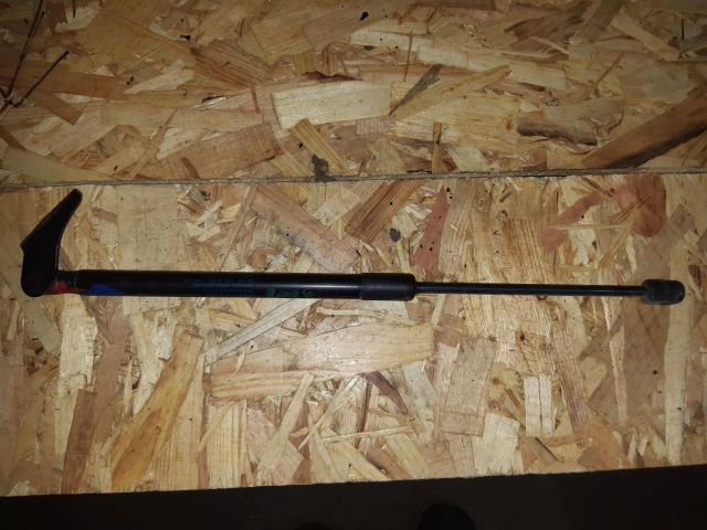 bontott SUZUKI SWIFT III Gázrugós Kitámasztó Teleszkóp Csomagtérajtó (Pozíciófüggetlen)