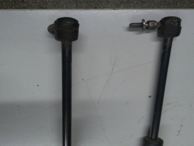 bontott SUZUKI SWIFT III Gázrugós Kitámasztó Teleszkóp Pár Csomagtérajtó