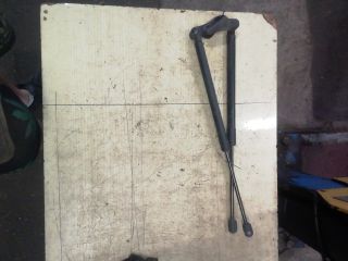 bontott SUZUKI SWIFT III Gázrugós Kitámasztó Teleszkóp Pár Csomagtérajtó