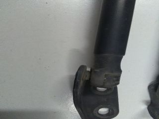 bontott SUZUKI SWIFT III Gázrugós Kitámasztó Teleszkóp Pár Csomagtérajtó