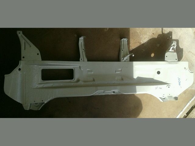 bontott SUZUKI SWIFT III Hátfal