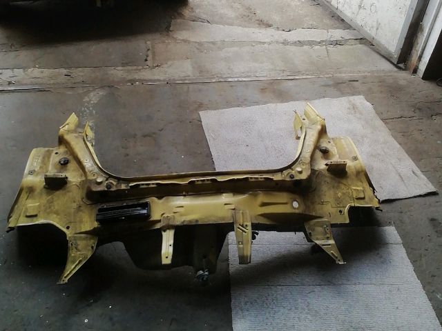 bontott SUZUKI SWIFT III Hátfal