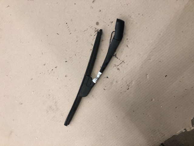 bontott SUZUKI SWIFT III Hátsó Ablaktörlő Kar