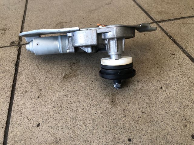 bontott SUZUKI SWIFT III Hátsó Ablaktörlő Motor