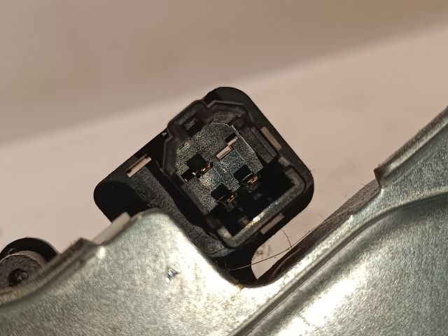 bontott SUZUKI SWIFT III Hátsó Ablaktörlő Motor