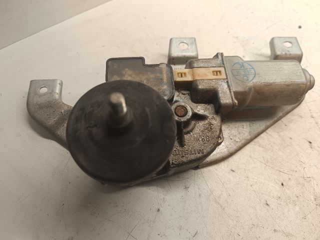 bontott SUZUKI SWIFT III Hátsó Ablaktörlő Motor