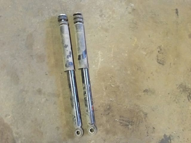 bontott SUZUKI SWIFT III Hátsó Lengéscsillapító Pár