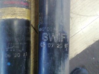 bontott SUZUKI SWIFT III Hátsó Lengéscsillapító Pár