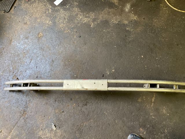 bontott SUZUKI SWIFT III Hátsó Lökhárító Merevítő (Fém)