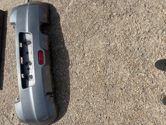 bontott SUZUKI SWIFT III Hátsó Lökhárító (Részeivel)