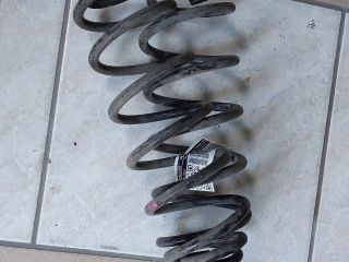 bontott SUZUKI SWIFT III Hátsó Rugó Pár