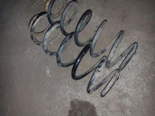 bontott SUZUKI SWIFT III Hátsó Rugó Pár