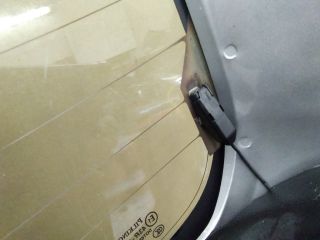 bontott SUZUKI SWIFT III Hátsó Szélvédő