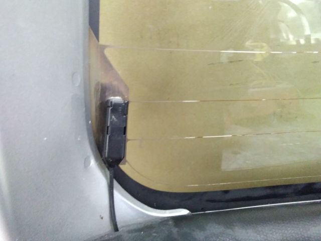 bontott SUZUKI SWIFT III Hátsó Szélvédő