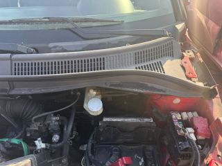 bontott SUZUKI SWIFT III Homlokfal Burkolat