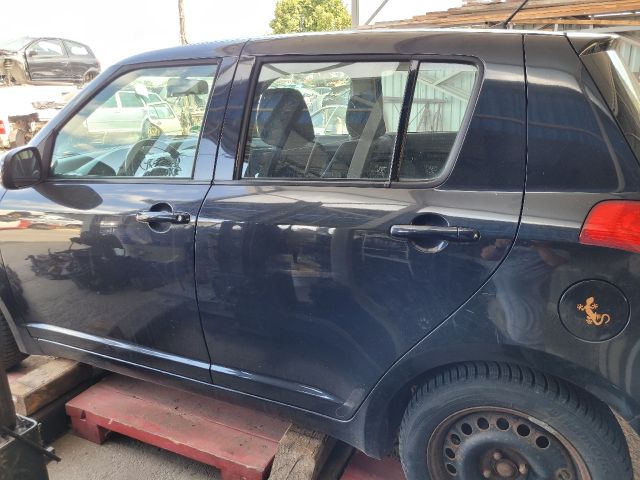 bontott SUZUKI SWIFT III Jobb B Oszlop Burkolat