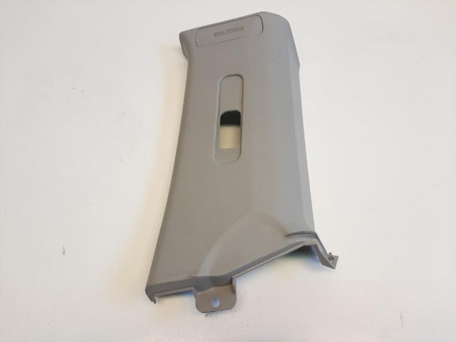 bontott SUZUKI SWIFT III Jobb B Oszlop Burkolat