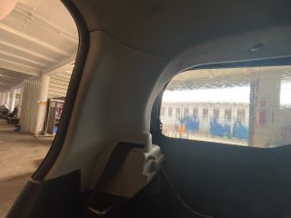 bontott SUZUKI SWIFT III Jobb C Oszlop Burkolat