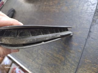 bontott SUZUKI SWIFT III Jobb C Oszlop Oldalablak Üveg