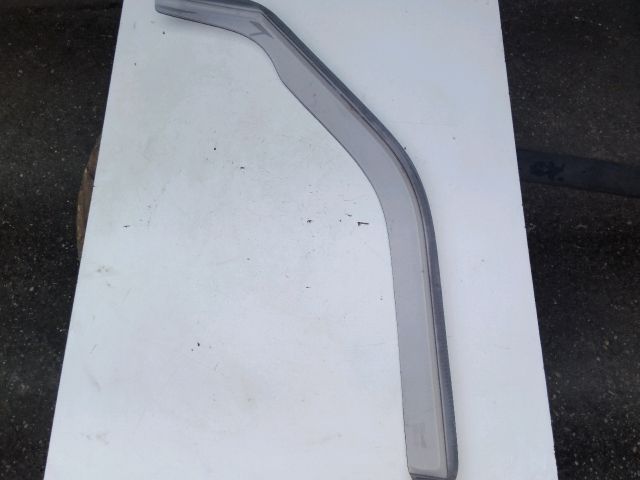 bontott SUZUKI SWIFT III Jobb első Ablak Légterelő