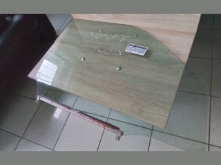 bontott SUZUKI SWIFT III Jobb első Ablak