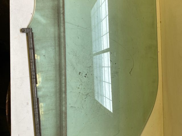 bontott SUZUKI SWIFT III Jobb első Ablak