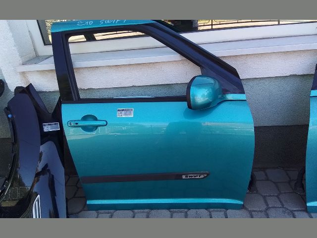 bontott SUZUKI SWIFT III Jobb első Ablak