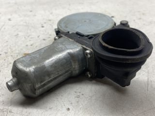 bontott SUZUKI SWIFT III Jobb első Ablakemelő Motor