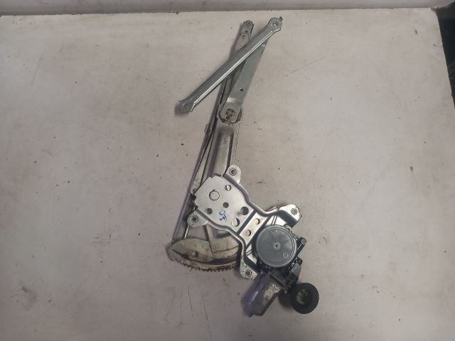 bontott SUZUKI SWIFT III Jobb első Ablakemelő Motor