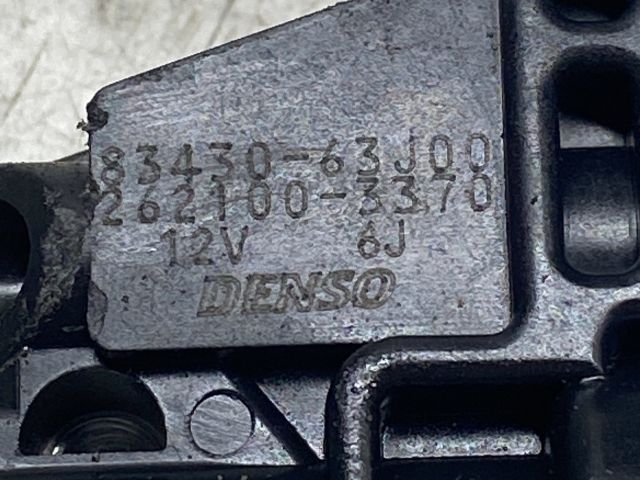 bontott SUZUKI SWIFT III Jobb első Ablakemelő Motor