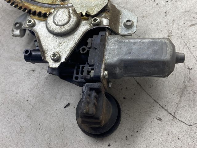 bontott SUZUKI SWIFT III Jobb első Ablakemelő Szerkezet (Elektromos)