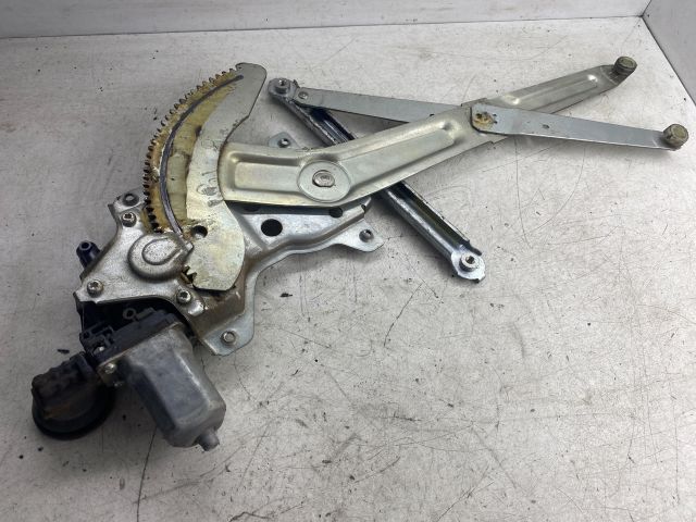 bontott SUZUKI SWIFT III Jobb első Ablakemelő Szerkezet (Elektromos)