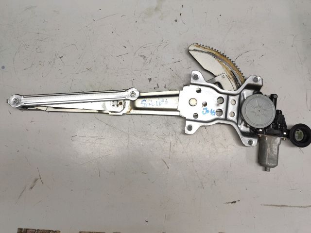 bontott SUZUKI SWIFT III Jobb első Ablakemelő Szerkezet (Elektromos)