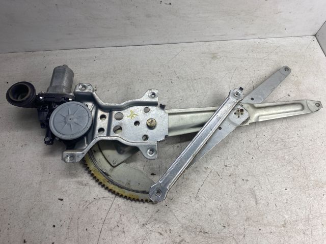 bontott SUZUKI SWIFT III Jobb első Ablakemelő Szerkezet (Elektromos)