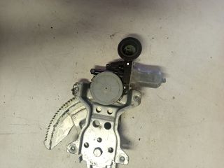 bontott SUZUKI SWIFT III Jobb első Ablakemelő Szerkezet (Elektromos)