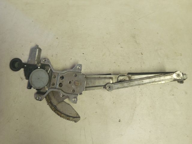 bontott SUZUKI SWIFT III Jobb első Ablakemelő Szerkezet (Elektromos)