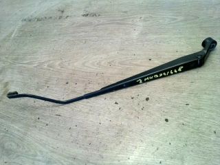 bontott SUZUKI SWIFT III Jobb első Ablaktörlő Kar