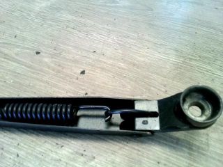 bontott SUZUKI SWIFT III Jobb első Ablaktörlő Kar