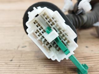 bontott SUZUKI SWIFT III Jobb első Ajtó Kábelköteg