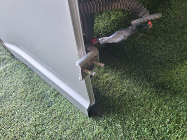 bontott SUZUKI SWIFT III Jobb első Ajtó (Részeivel)